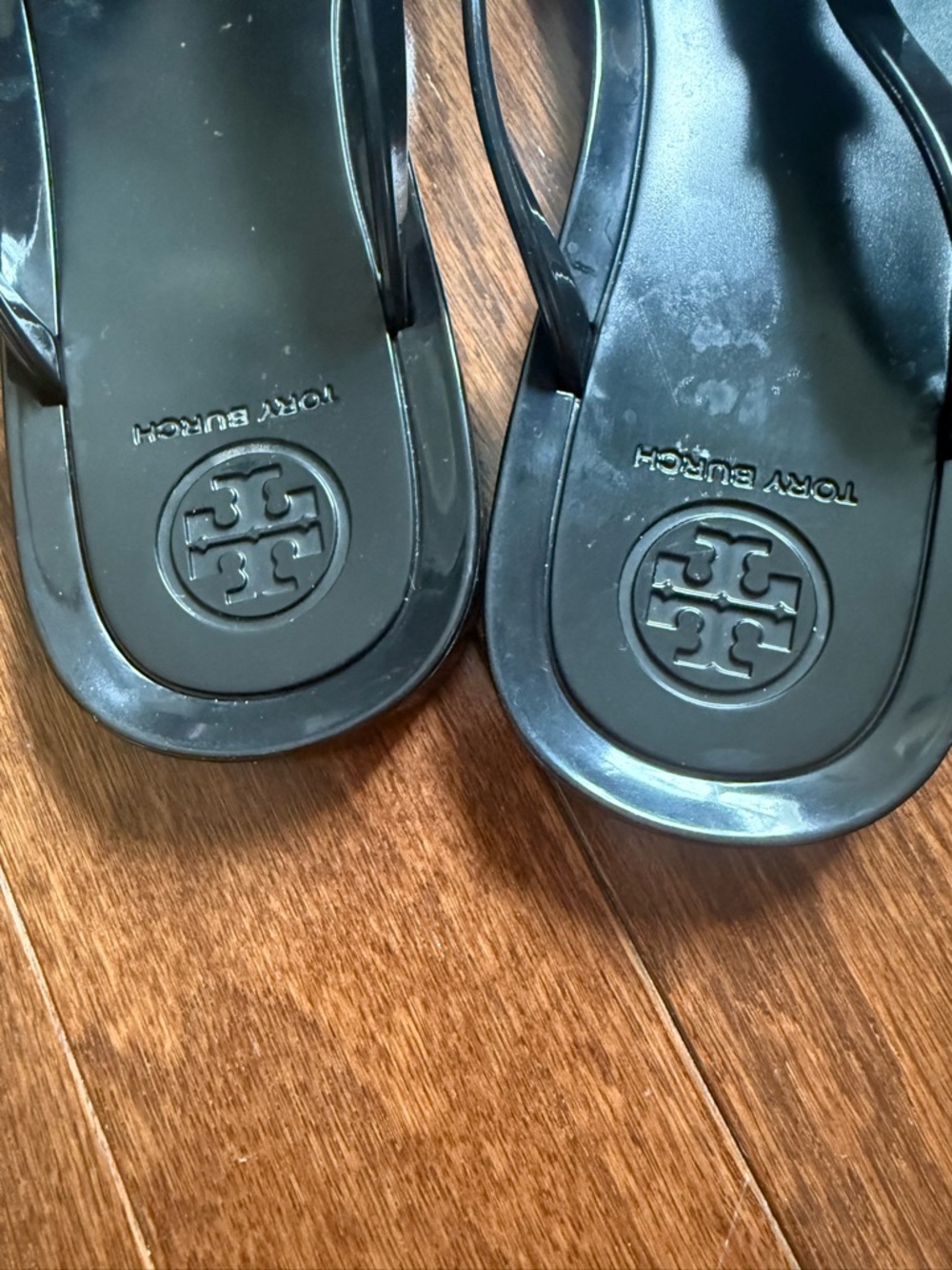 Tory Burch Black Jelly Bow Flip Flops with Gold Logo Accent - Picture 10 of 10